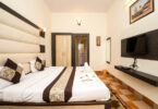 How to Book a Hotel Near Taj Mahal in Paris