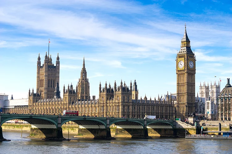 Houses of Parliament | A Symbol of Power and Authority